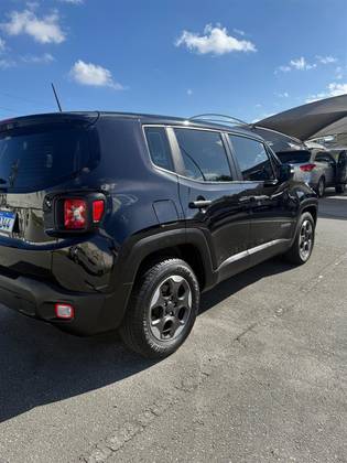 JEEP RENEGADE 1.8 16V FLEX SPORT 4P AUTOMÁTICO